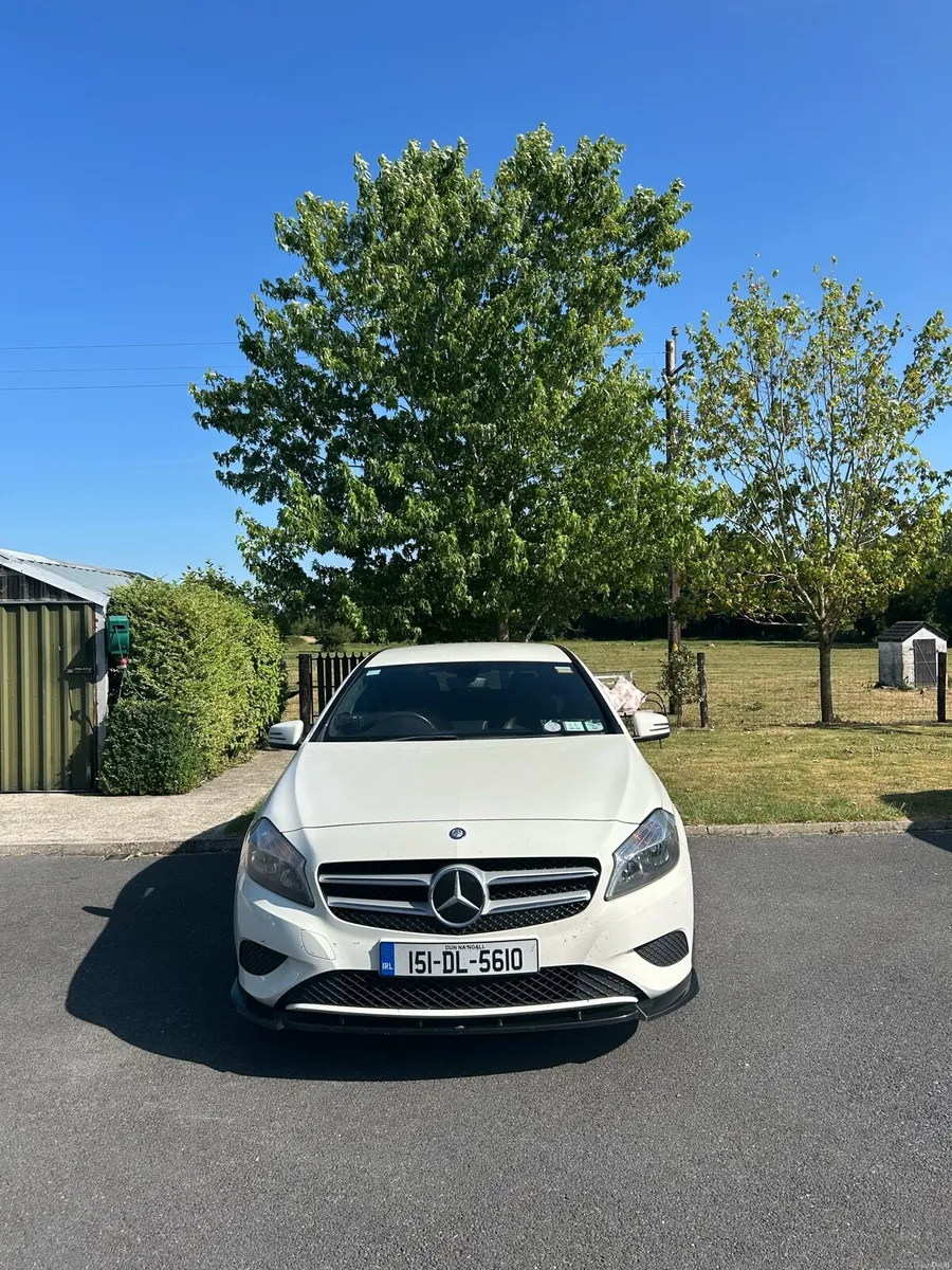 2015 Mercedes a180 d - Image 2