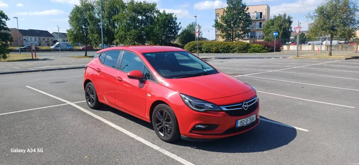 Opel Astra 1.6 CDTI 110PS NCT   09-07-2027 Taxed. - Image 2