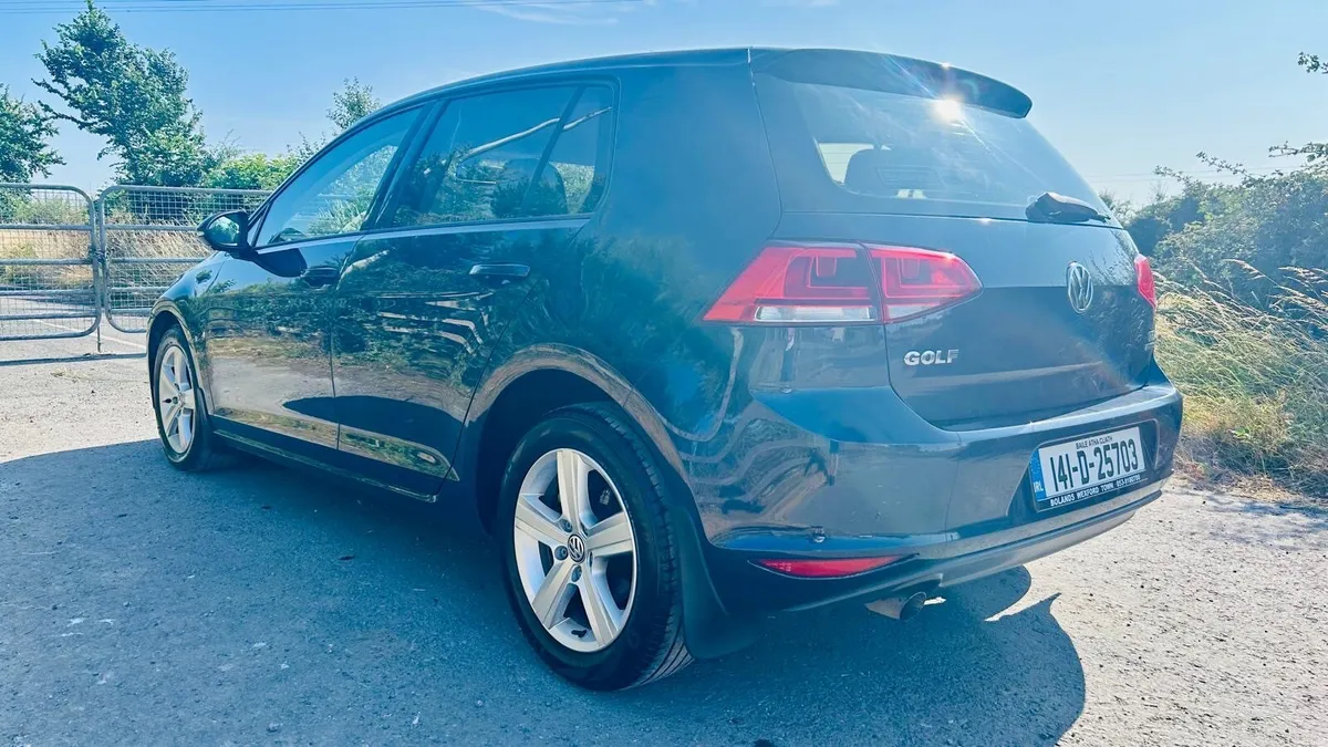 2014 Volkswagen Golf - Image 5