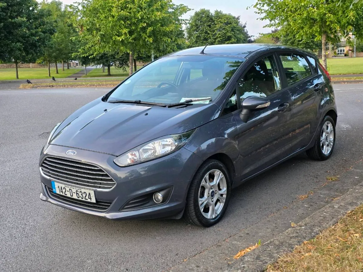 142 Ford Fiesta 1.25 Zetec A/C NCT & Tax - Image 3