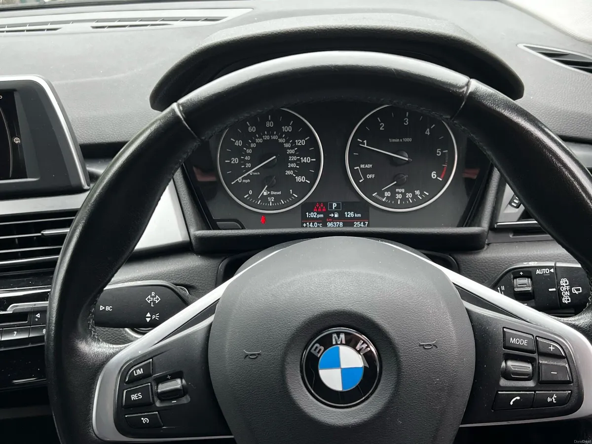 BMW 7 seater - Image 2
