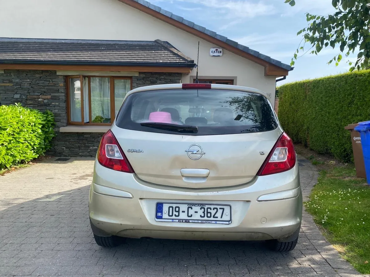 Opel Corsa 2009 - Image 2