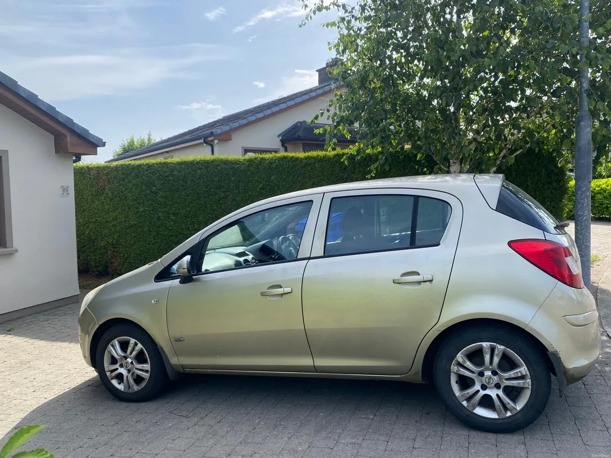 Opel Corsa 2009 - Image 4
