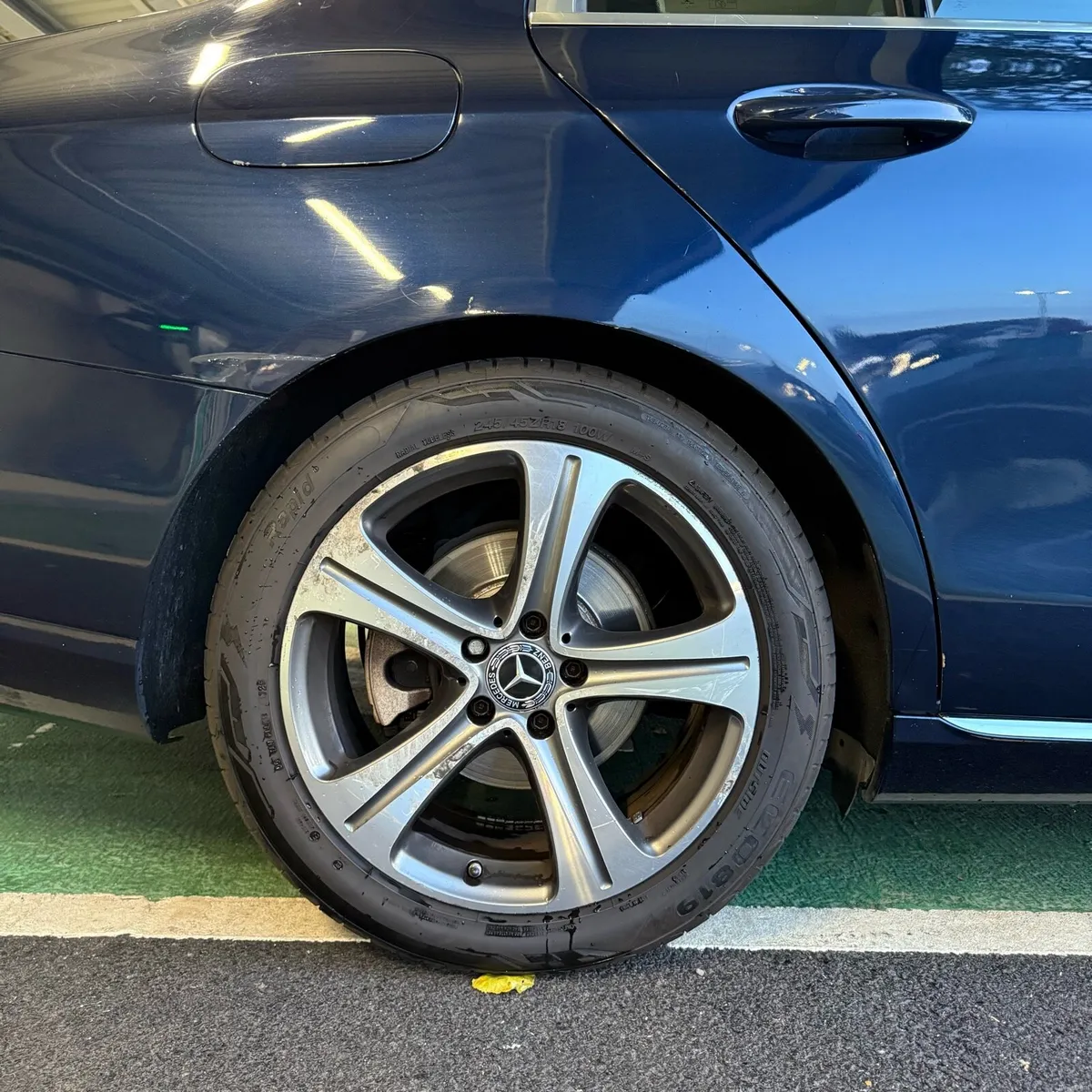Mercedes e220d 2016 Avantgarde NCT 02/2028 - Image 6