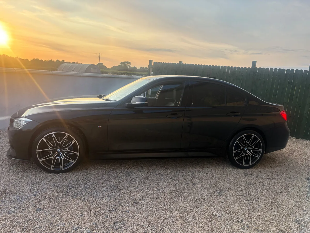 BMW 320d M-Sport X-Drive - Image 2