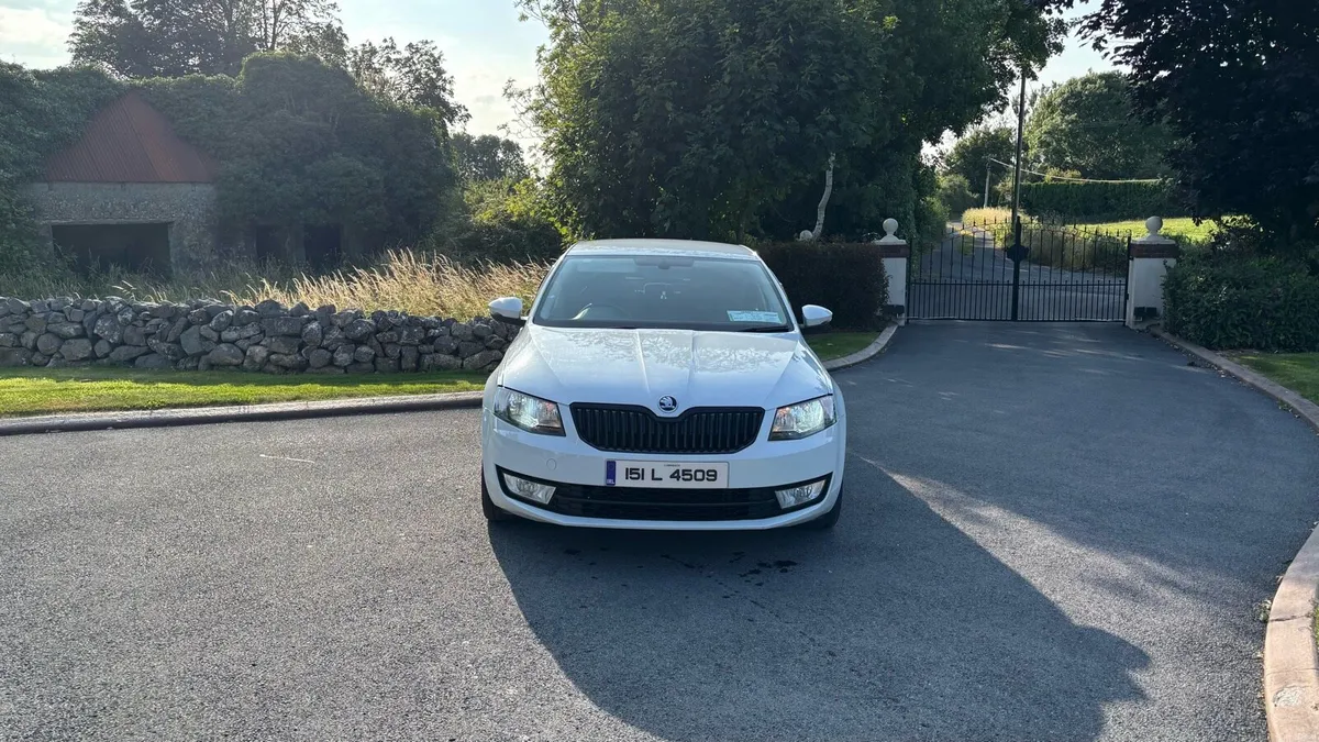 2015 Skoda Octavia - Image 3