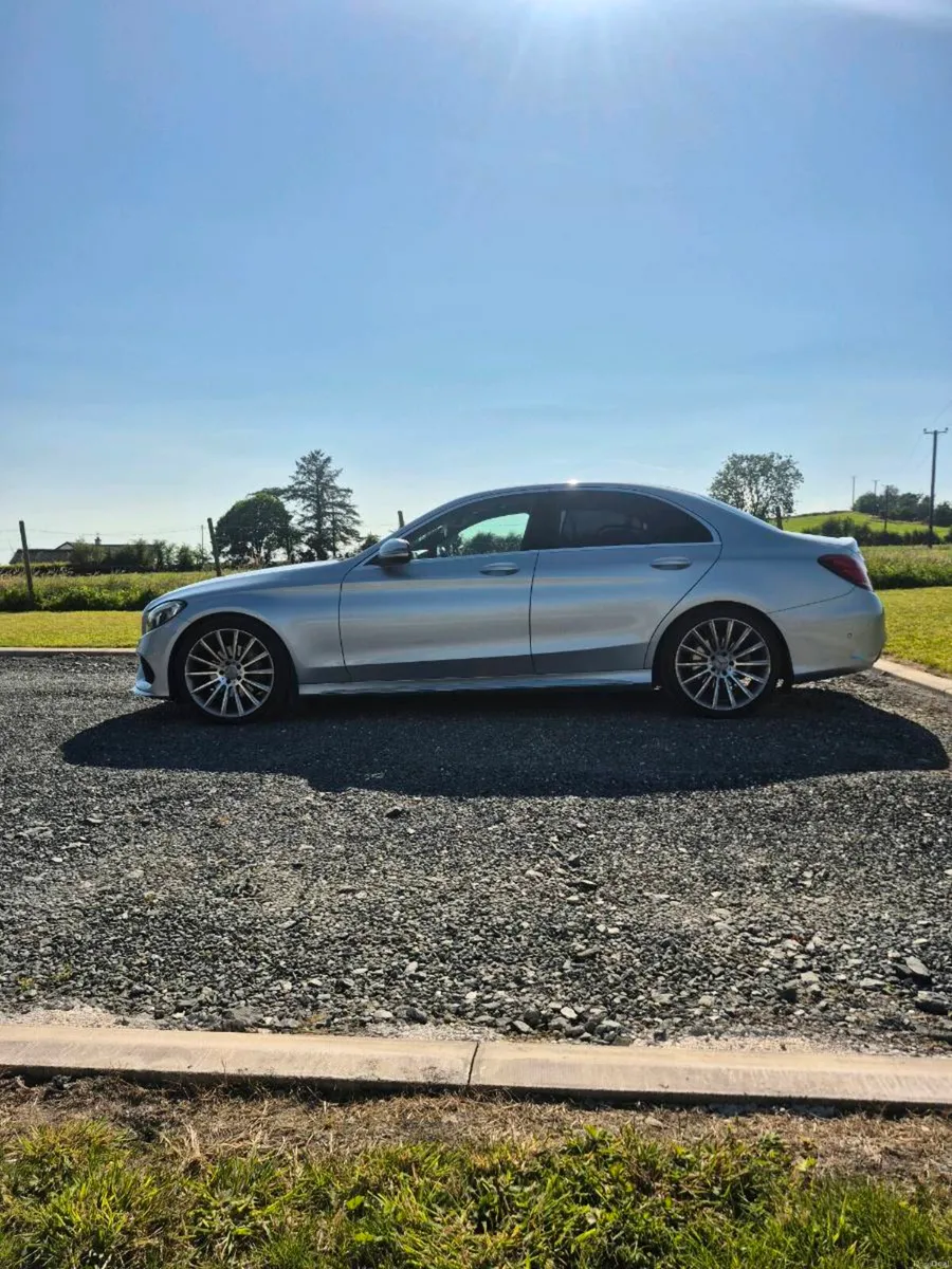Mercedes Benz C220 AMG Line High Spec - Image 4