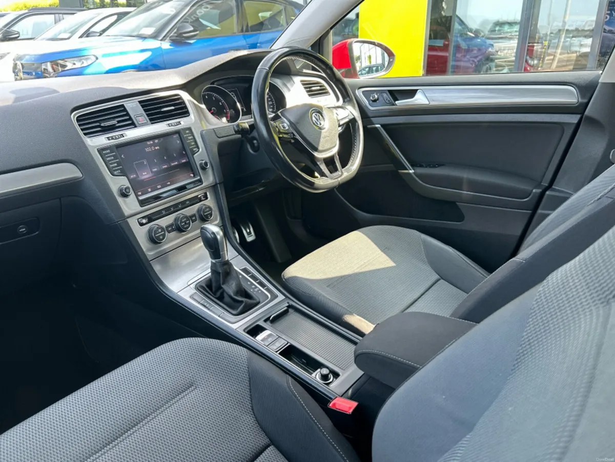 Volkswagen Golf DBA-AUCJZ 5DR AUTO - Image 3
