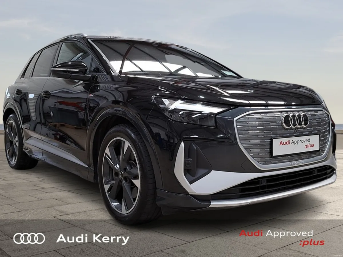 Audi Q4 e-tron E-TRON 45 S-LINE AUTOMATIC - Image 1