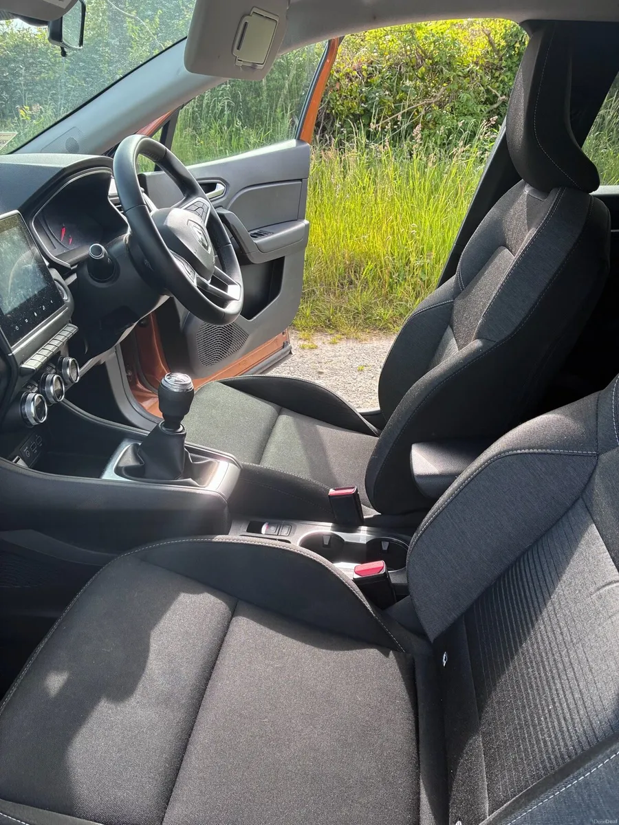 Renault Captur - Image 6