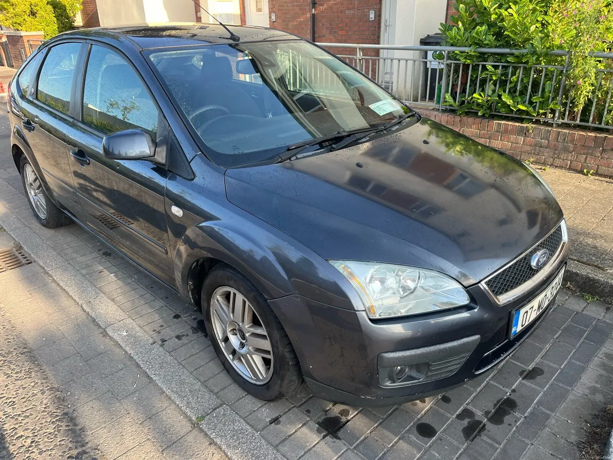 2007 Ford focus  **NCT 05/27** - Image 1
