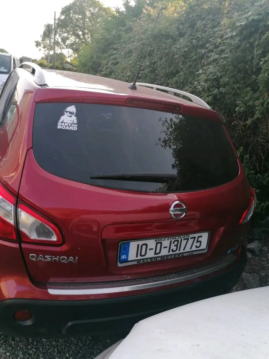 2010 Nissan qaushqai (needs clutch) - Image 4