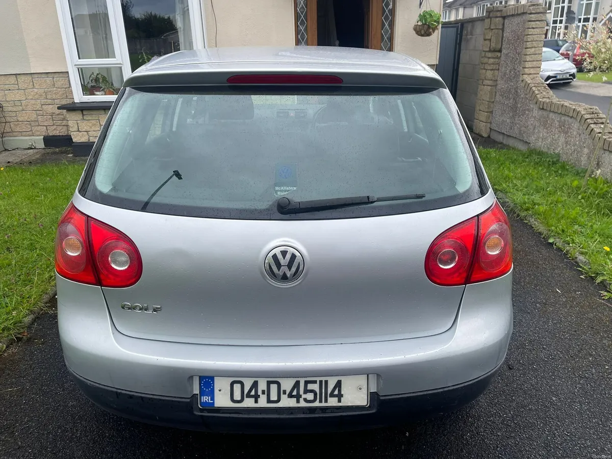 VOLKSWAGEN 2004 - Image 3