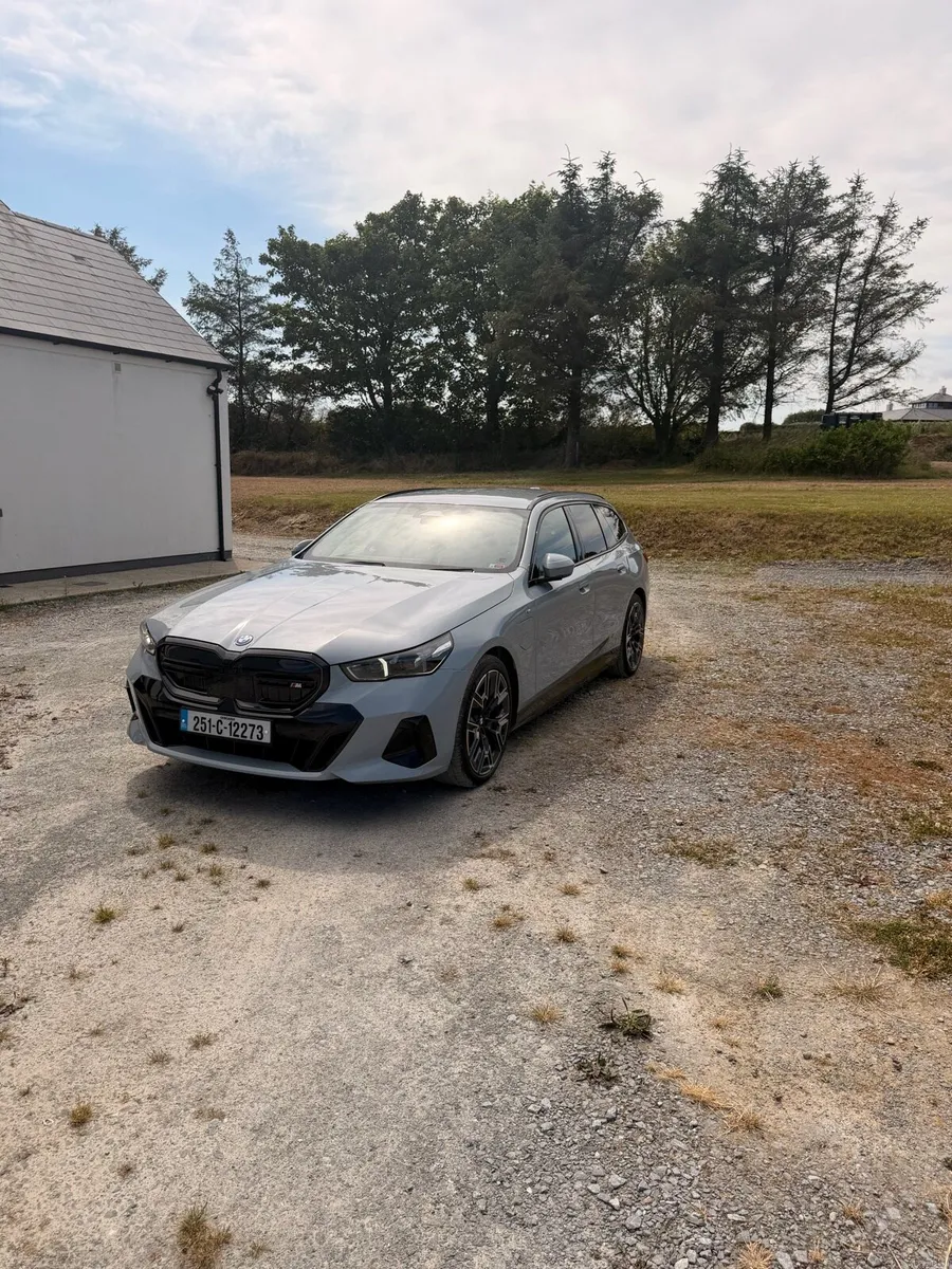 BMW G61 MSport 530e - Image 2