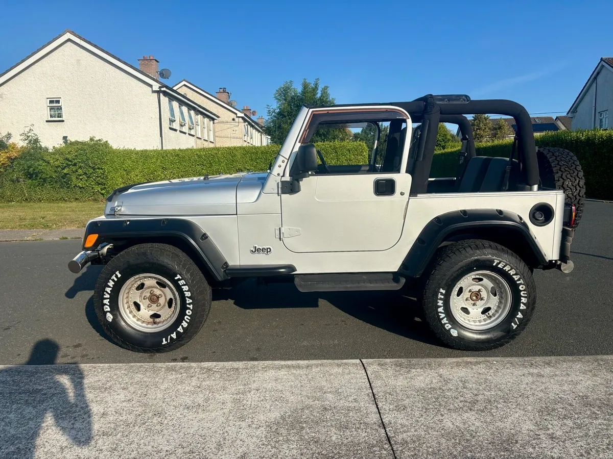 Jeep Wrangler - Image 3