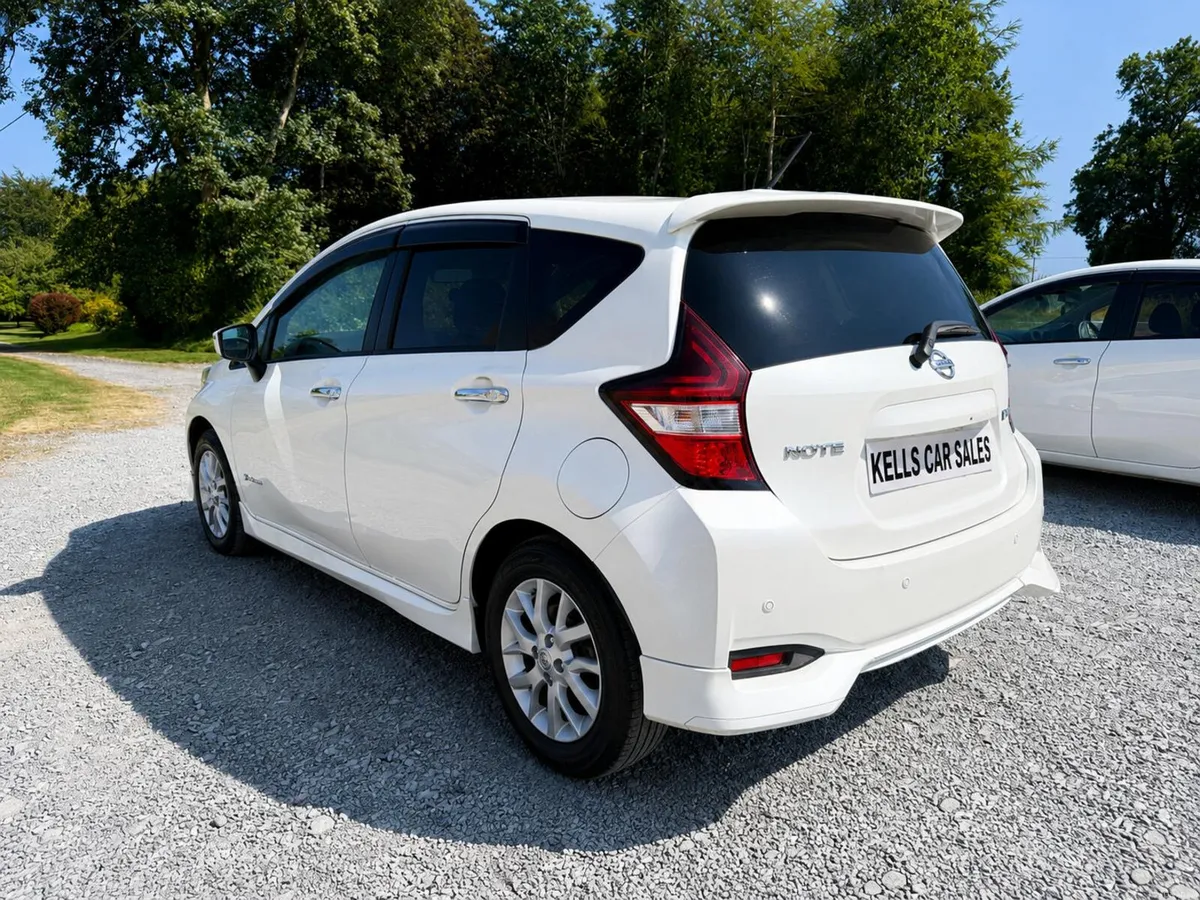 Stunning nissan note 1.2 hybrid - Image 6