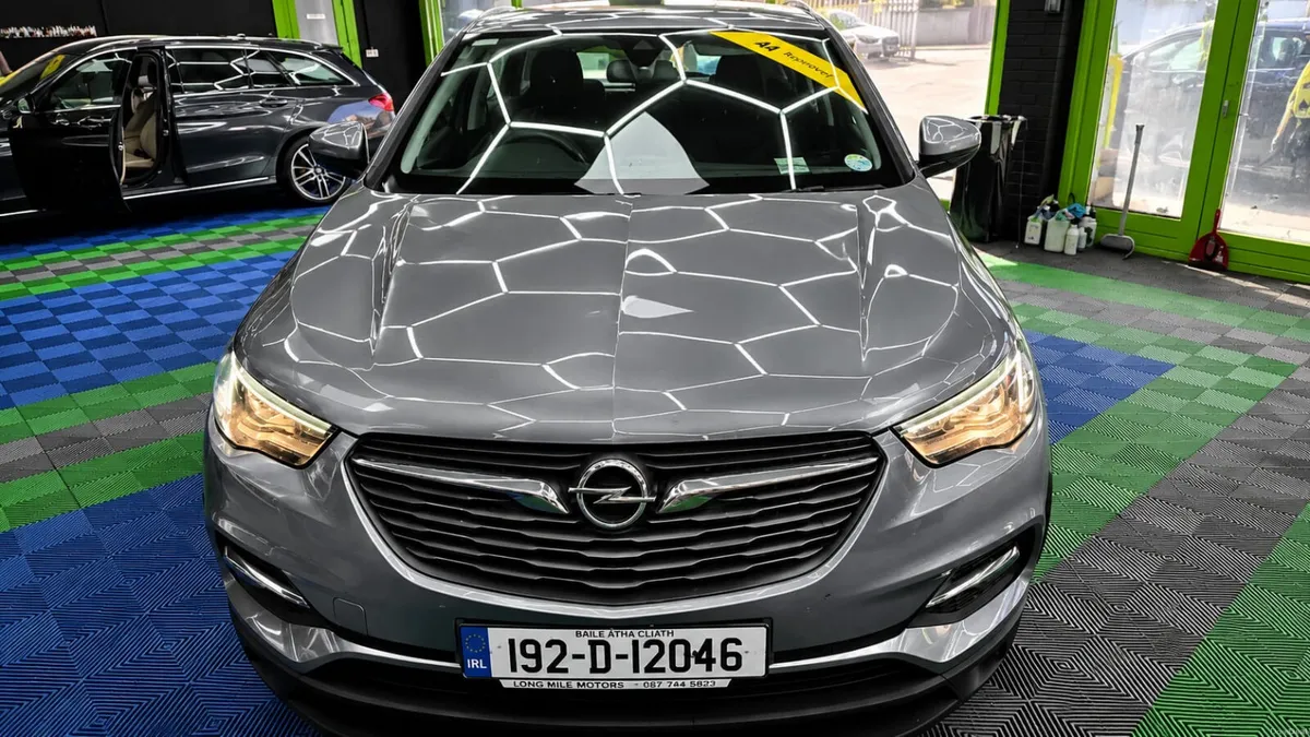 Opel Grandland X 2019 AA Aproved - Image 2