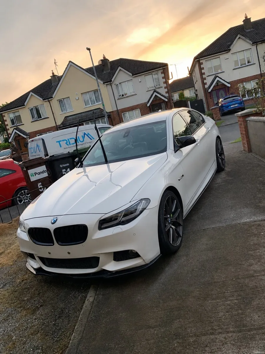BMW 520d 11-WX-11 - Image 1
