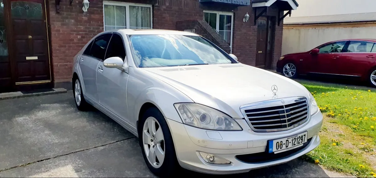 Mercedes-Benz S-Class 2006 - Image 1