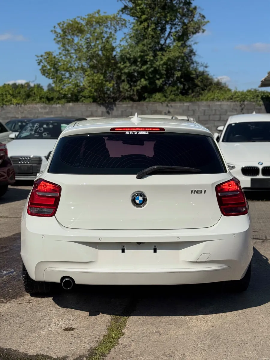 BMW 116i Auto 59000KM 2015 2 Keys - Image 5