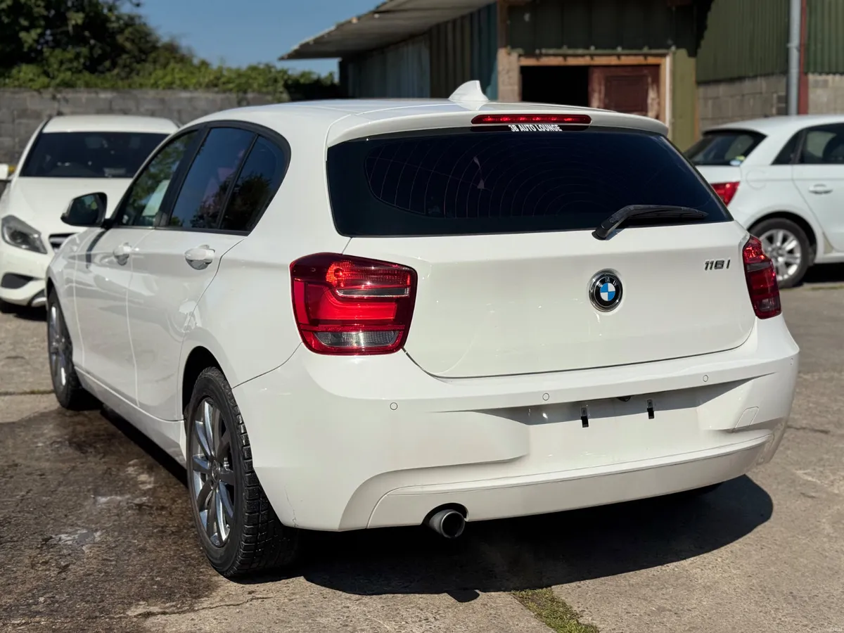 BMW 116i Auto 59000KM 2015 2 Keys - Image 6
