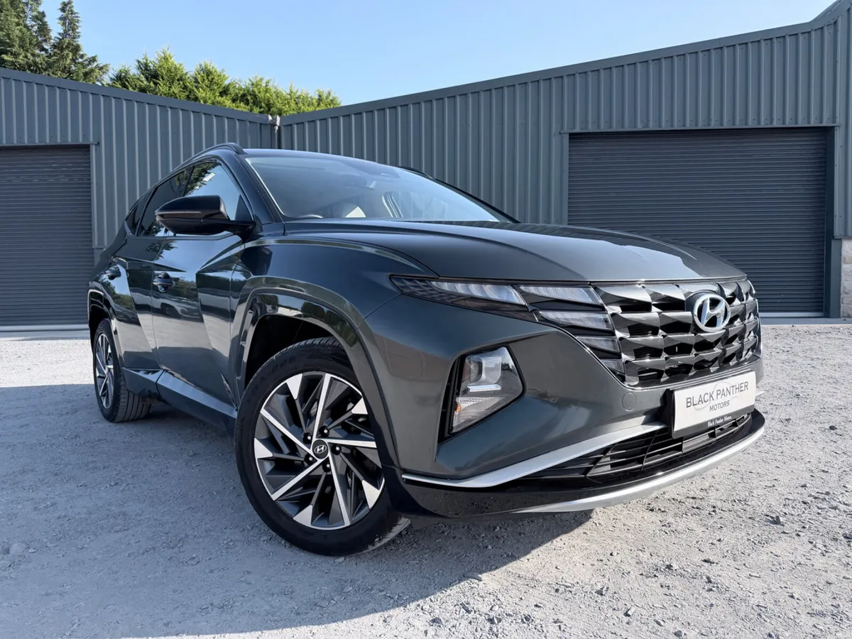 Hyundai Tucson 212’ Executive LOW MILEAGE - Image 1