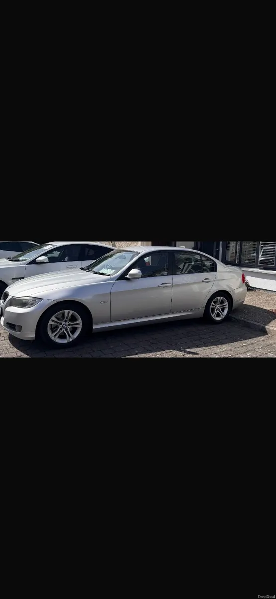 BMW 3-Series 2010 - Image 1