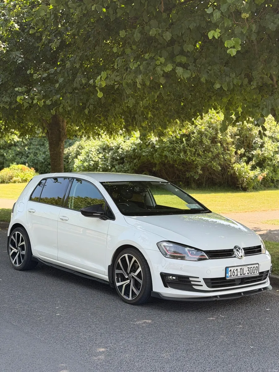 Volkswagen Golf 2016 - Image 2