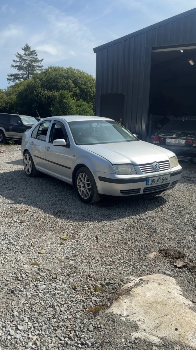 Volkswagen bora - Image 1