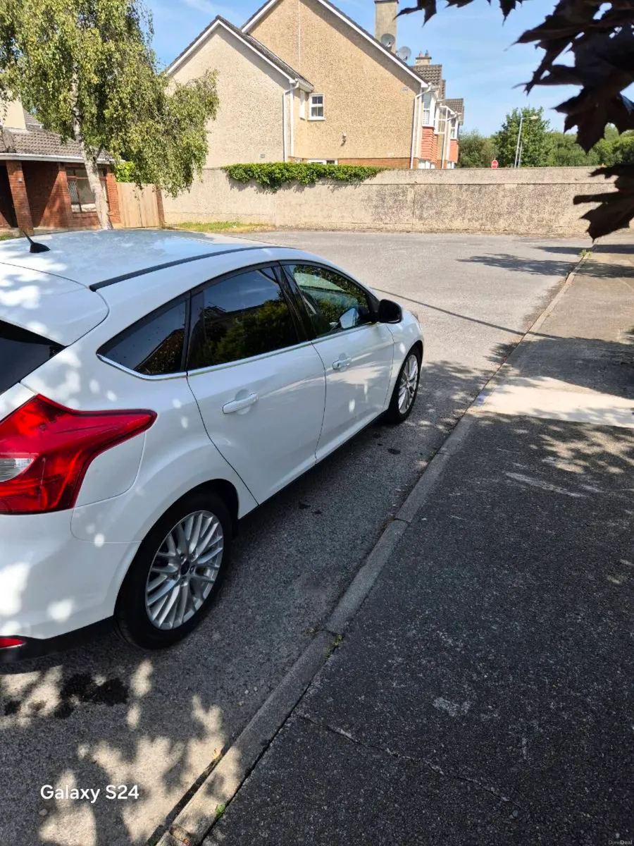 2014 focus 1.0 ecoboost zetec navigator 125 PS - Image 2