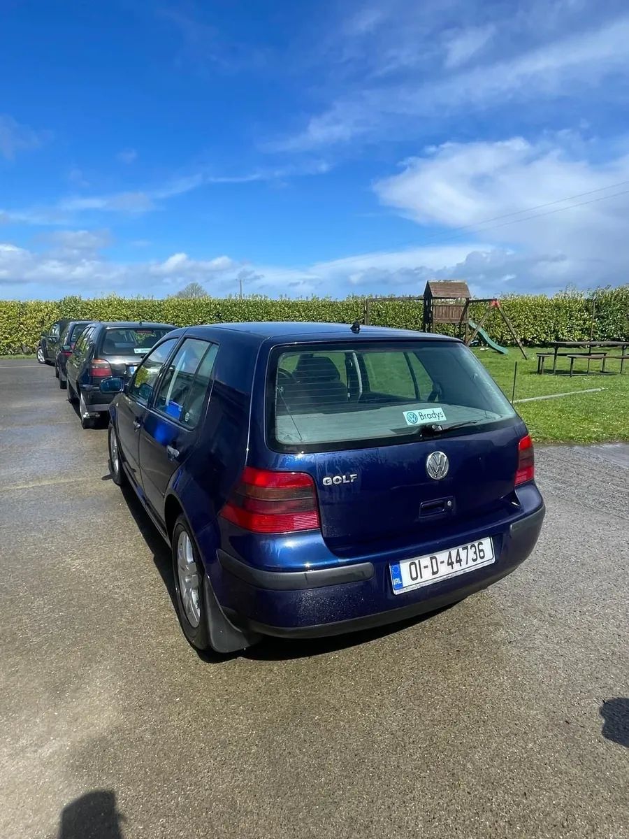 Volkswagen Golf 2001 - Image 2