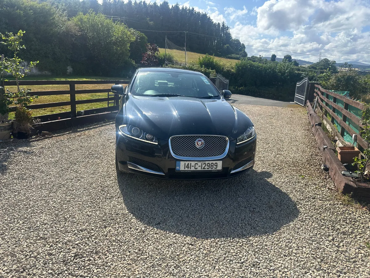 Jaguar XF 2014 and XF 2015 - Image 2