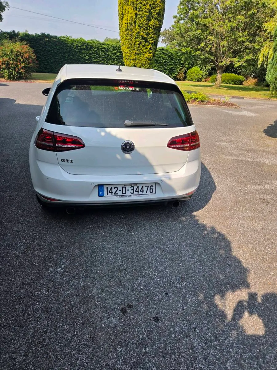 Volkswagen Golf GTI - Image 4
