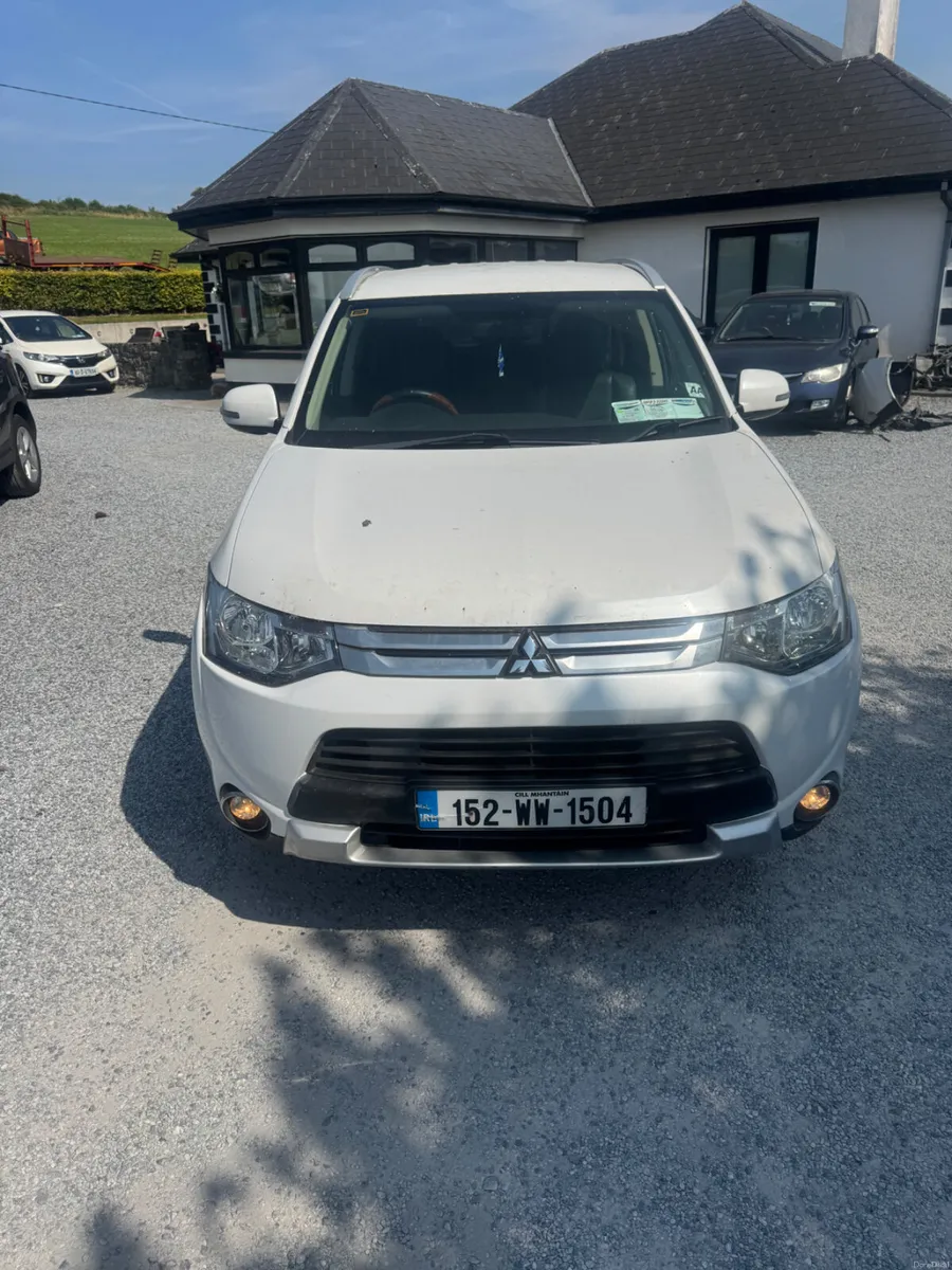 Mitsubishi Outlander 2015 new nct - Image 6