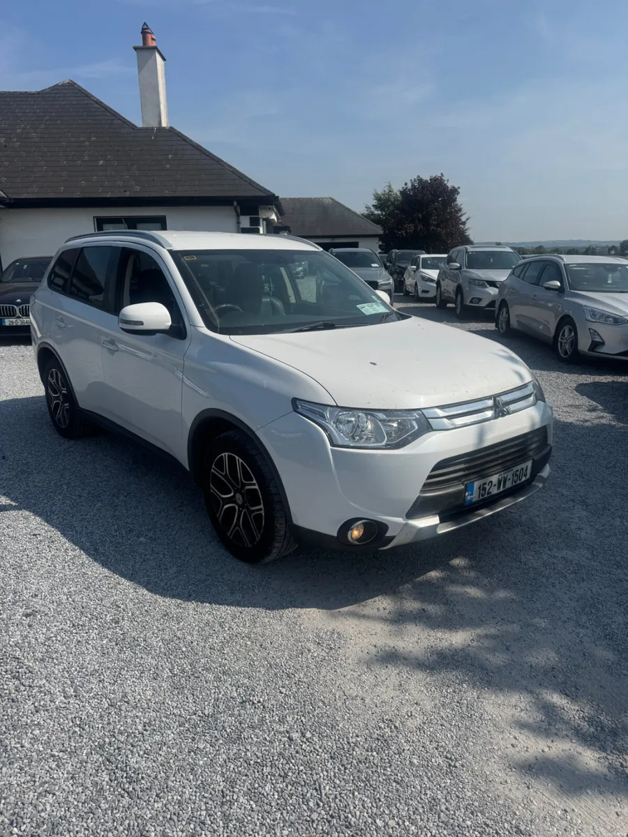 Mitsubishi Outlander 2015 new nct - Image 2