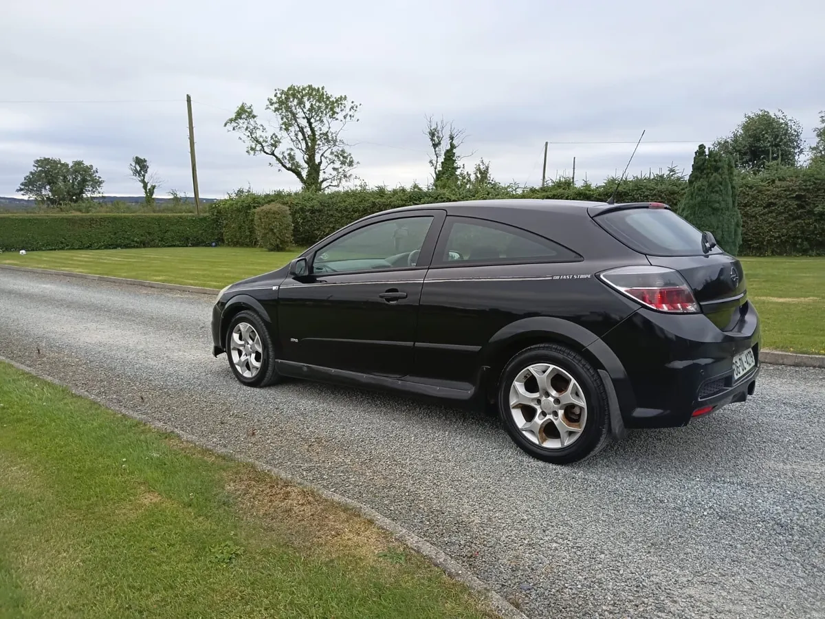 Opel Astra 2006 - Image 3
