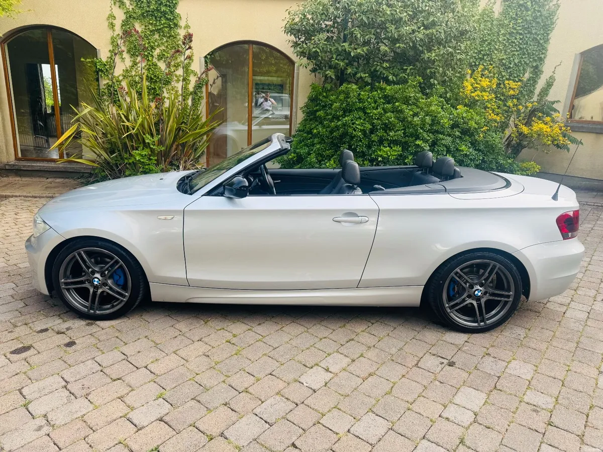 BMW 118D M SPORT PLUS CAB - STUNNING NI LOW VRT - Image 3
