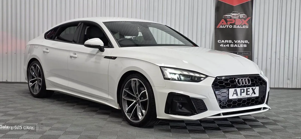Audi A5 DIESEL SPORTBACK - Image 1