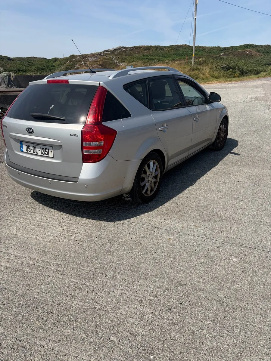 Kia Ceed - Image 2
