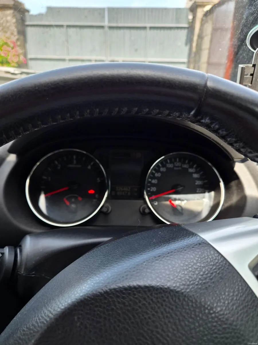 Nissan Qashqai 2010 - Image 1