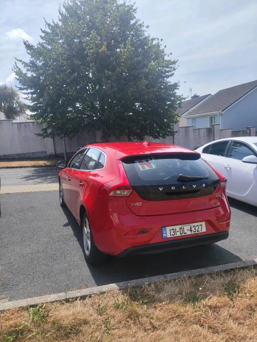 Volvo V40 - Image 3