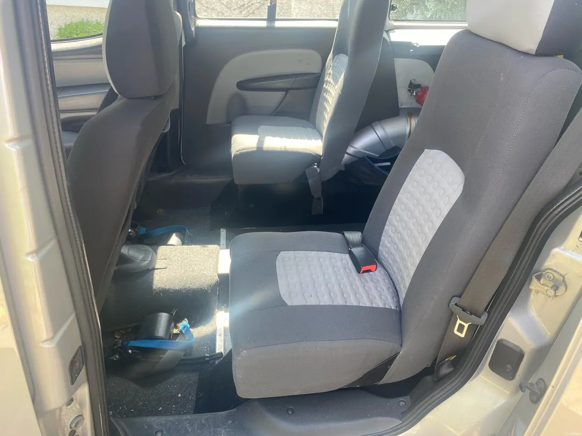 2009 FIAT DOBLO….. WHEELCHAIR ACCESSIBLE - Image 3