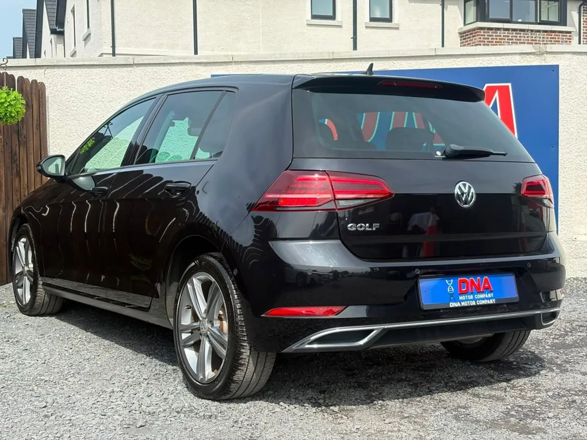 Volkswagen Golf LEATHER INTERIOR - AUTO - ONLY 55K - Image 5