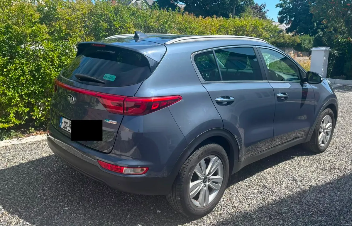Kia Sportage 1.7 Platinum - Image 6