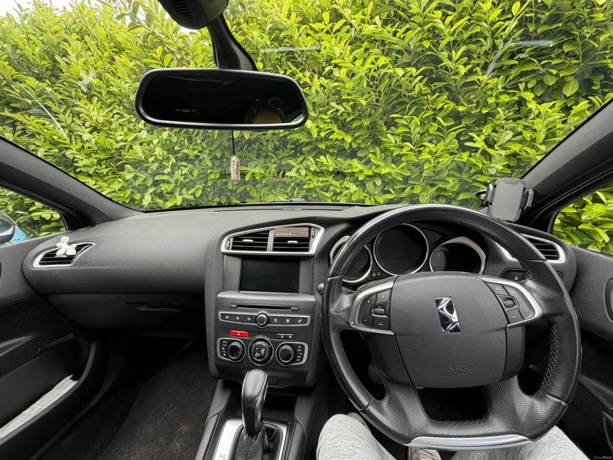 2017 Citroen DS4  Automatic Low mileage New T-Belt - Image 4