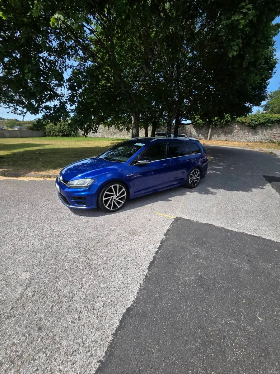 2015 Volkswagen Golf R Estate 300bhp TSI 4MOTION - Image 2