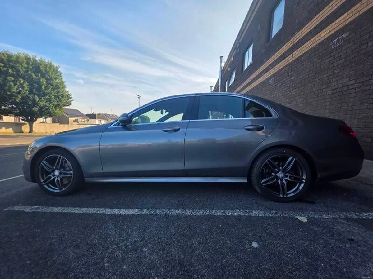 2017 Mercedes-Benz E220d AMG Line - Image 2