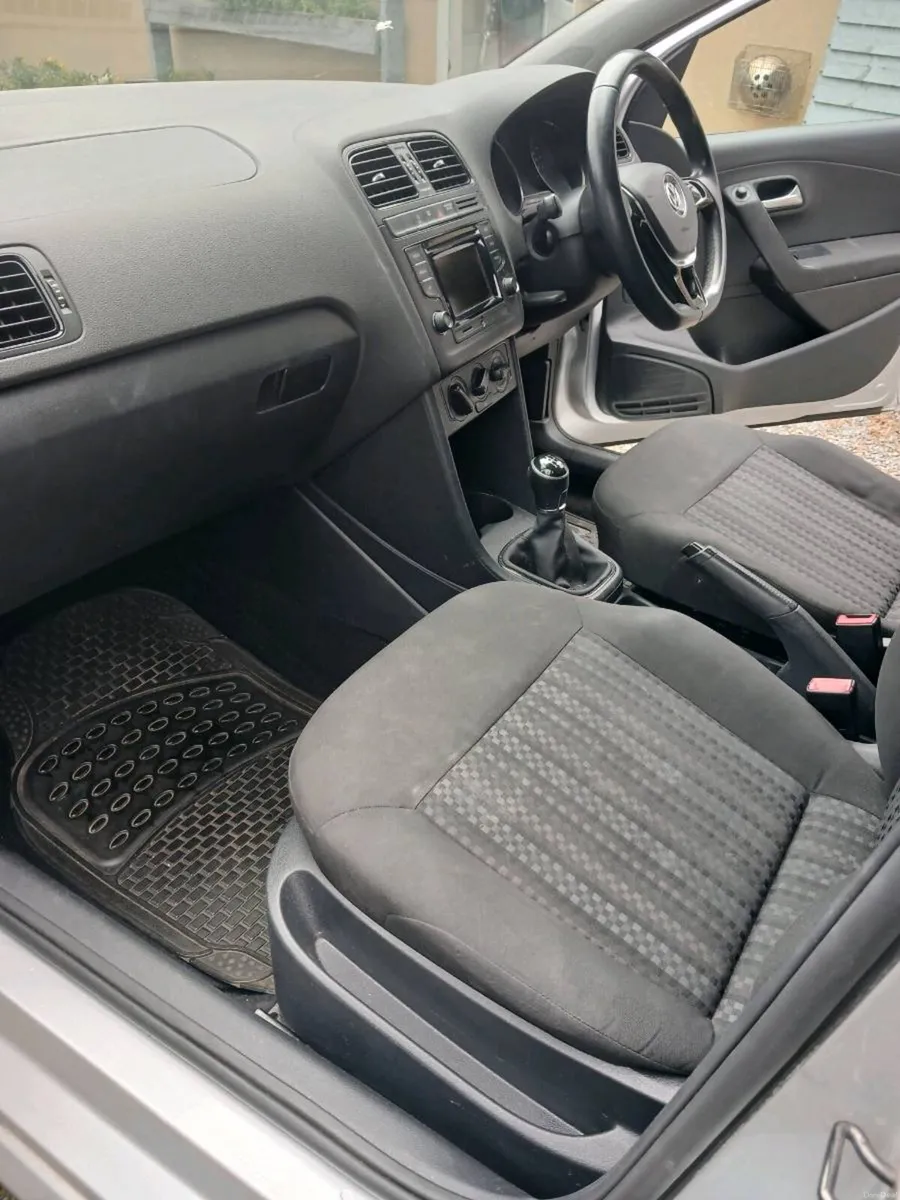 VW polo 1.0L, 2015 - Image 6
