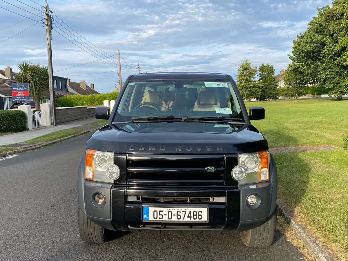 Land Rover Discovery 3 - Image 2