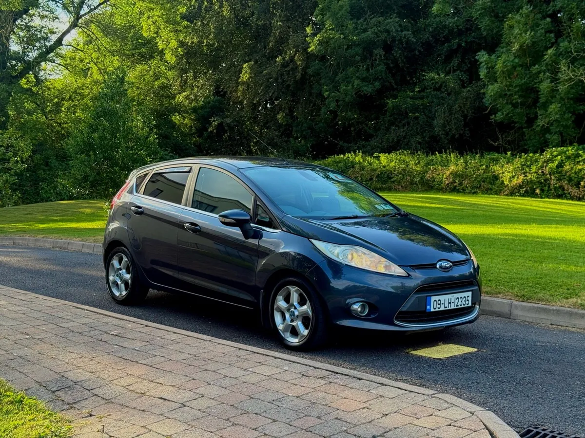 Ford Fiesta Titanium 1.6 Diesel NCT 2027 - Image 1